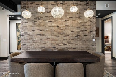 Spanning 2,950 sq. ft., this luxurious 4-bedroom, 4-bathroom - photo 16