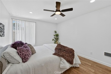 Welcome to this beautifully updated single-level one-bedroom - photo 17