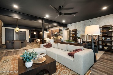 Spanning 2,950 sq. ft., this luxurious 4-bedroom, 4-bathroom - photo 21