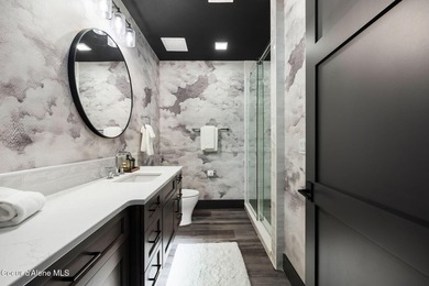 Spanning 2,950 sq. ft., this luxurious 4-bedroom, 4-bathroom - photo 27
