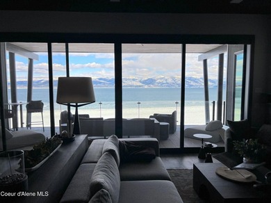 Spanning 2,950 sq. ft., this luxurious 4-bedroom, 4-bathroom - photo 38
