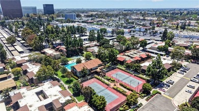 Welcome to this beautifully updated single-level one-bedroom - photo 40