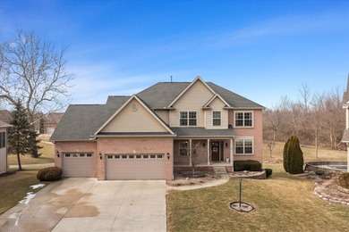 Beaver Lake Home For Sale in Mahomet Illinois