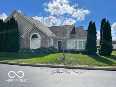 Villas at Timber Run beauty! Vaulted ceilings in the bedrooms