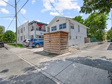 PRIME LITTLE HAVANA INVESTMENT: Fully Renovated 6-Unit - photo 14