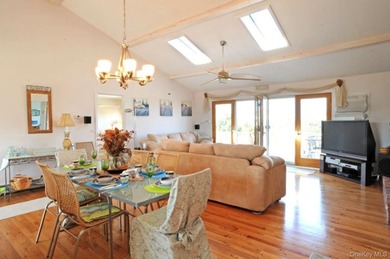 ROOM FOR A POOL! This enchanting beach home is elegantly - photo 14