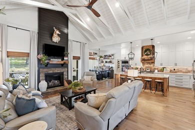 Beautiful Custom Built Home sitting on 10.38 acres w/Views of - photo 17