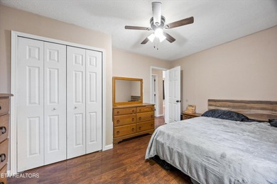 Welcome home to this charming 2-bedroom, 1-bath home in the - photo 19