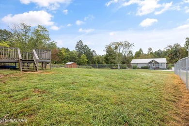 Welcome home to this charming 2-bedroom, 1-bath home in the - photo 23