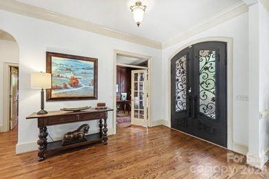 Stunning golf course views. Resort-style living. An exceptional - photo 5