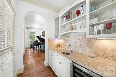 Stunning golf course views. Resort-style living. An exceptional - photo 9