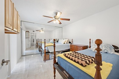 Welcome to this beautifully renovated 2-bedroom, 2.5-bath - photo 15