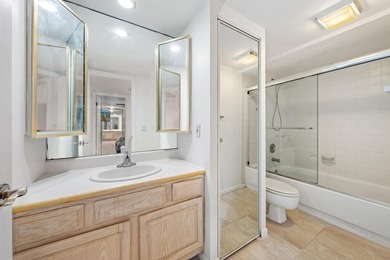 Welcome to this beautifully renovated 2-bedroom, 2.5-bath - photo 16