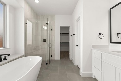 MLS# 21277042 - Built by First Texas Homes - Ready Now! ~ - photo 22