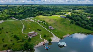 A slice of heaven overlooking Sundown Lake! This 2+ acre - photo 1