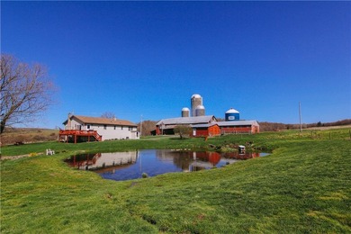 A rare offering where privacy, beauty, and functionality come - photo 1
