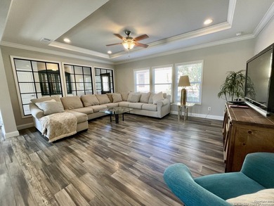 BACK ON THE MARKET DUE TO BUYER'S FINANCING. APPRAISED AT $220 - photo 4