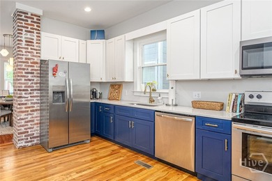 Historic charm meets modern comfort in this fully renovated Live - photo 15