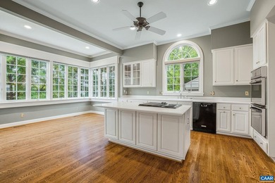 Sought-after Ednam location within walking distance to the - photo 19