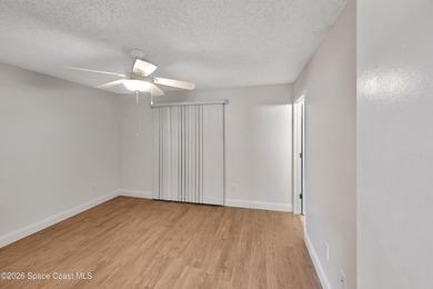 Charming home ready for its new owners! Enjoy added privacy with - photo 25