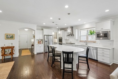 Nestled in the sought-after St. Johns Woods community, this - photo 13