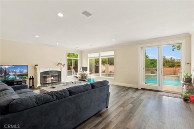 Nestled on a quiet cul-de-sac in the prestigious Central Park - photo 13