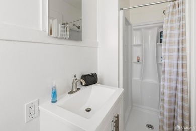 Built in 1913 this 6-unit building in Nob Hill is a fantastic - photo 18