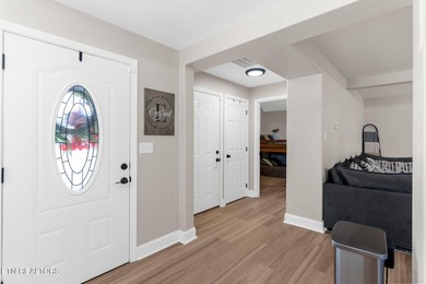 Move in ready and packed with updates! This well maintained 3 - photo 23
