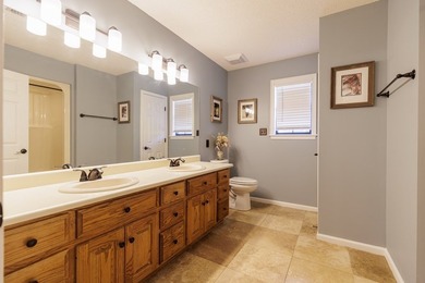 Lake Park living at its finest! This custom-built home truly - photo 25