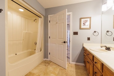Lake Park living at its finest! This custom-built home truly - photo 26