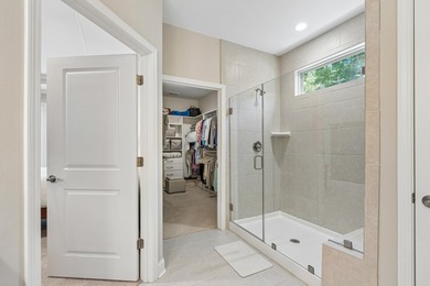 Nestled in the sought-after St. Johns Woods community, this - photo 33