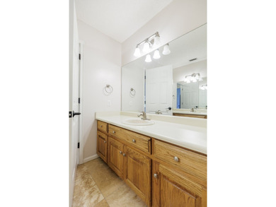 Lake Park living at its finest! This custom-built home truly - photo 33