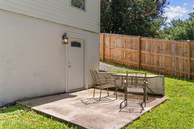 Move in ready and packed with updates! This well maintained 3 - photo 42