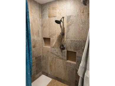 Welcome to 809 Pine Ridge Bend! This spacious 5BR/3.5BA home - photo 9