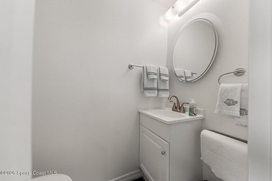 Beautiful updated 2 bdrm, 2.5 bath two story townhouse in Indian - photo 3