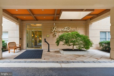 Welcome to easy, low-maintenance living in the heart of Mays - photo 2