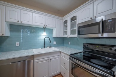 Enjoy breathtaking, sweeping bay views from this renovated Cliff - photo 8