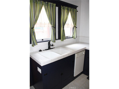Great Opportunity near Retro Row in the historic district of - photo 11