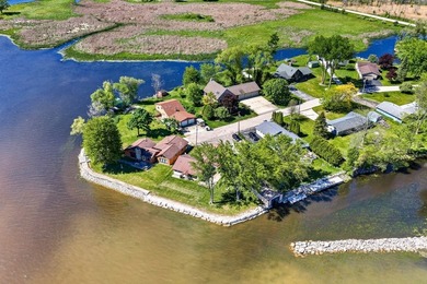 185' of frontage on Little Sturgeon Bay! Priced below appraised - photo 13
