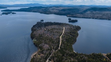A rare and remarkable offering in the heart of the Rangeley - photo 4
