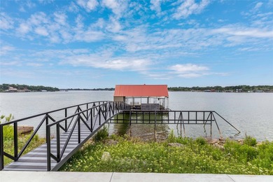 Stunning lakefront opportunity in the highly sought-after gated - photo 23