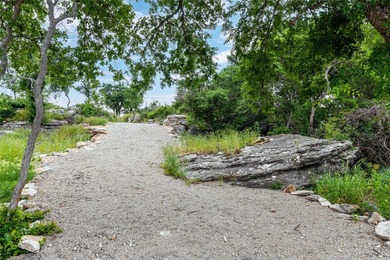 Stunning lakefront opportunity in the highly sought-after gated - photo 27