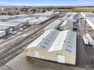 A rare opportunity to acquire a large-scale, rail-served - photo 9