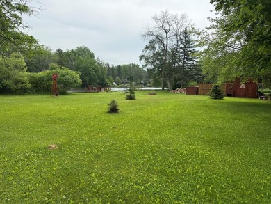 Beautifully updated 3-bedroom ranch w/approx. 130 ft of Pigeon - photo 42