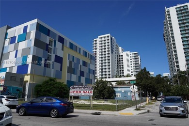 Perfect corner lot located in the center of viral retail, arts - photo 3