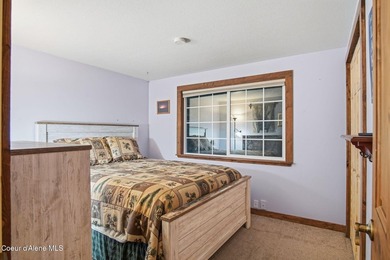 Discover exceptional versatility and location at 527/529 - photo 12