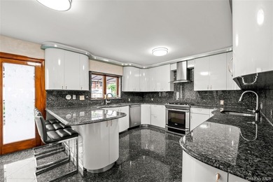 Welcome to this beautifully maintained brick home offering a - photo 12