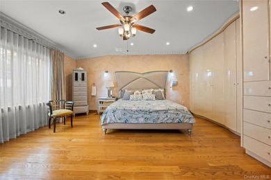 Welcome to this beautifully maintained brick home offering a - photo 18
