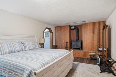 Discover exceptional versatility and location at 527/529 - photo 21