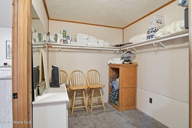 Discover exceptional versatility and location at 527/529 - photo 23